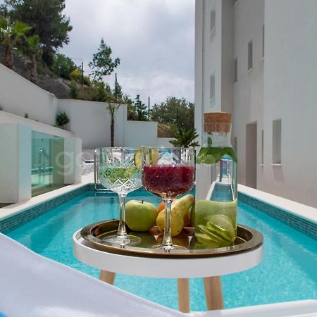 Villa Smaragd - Opal - Luxury Apt With Shared Pool And Private Hot Tub 马卡尔斯卡 外观 照片
