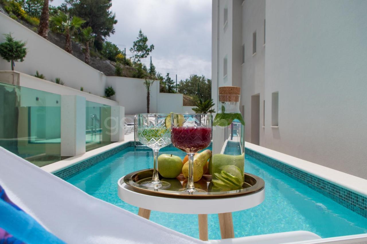 Villa Smaragd - Opal - Luxury Apt With Shared Pool And Private Hot Tub 马卡尔斯卡 外观 照片